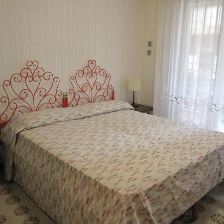 Breathtaking Seaview In Grado-beahost Apartment